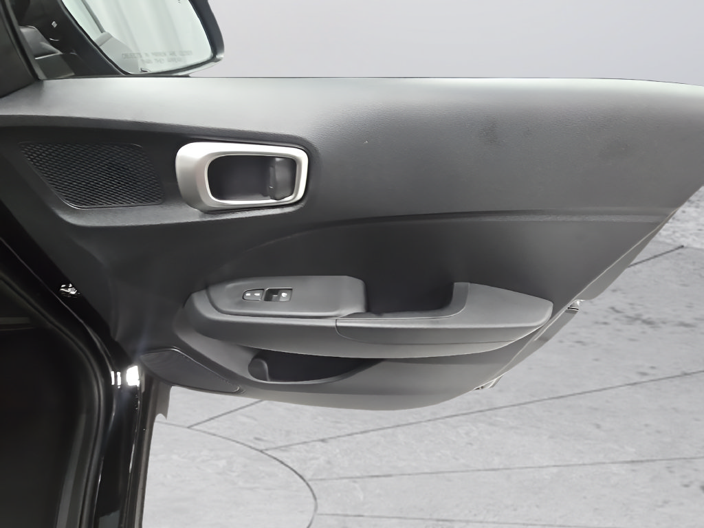 New 2026 Hyundai Venue SEL FWD image 24