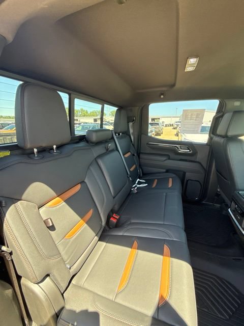 Used 2025 GMC Sierra 1500 AT4 w/ AT4 Premium Package AWD/4WD image 29