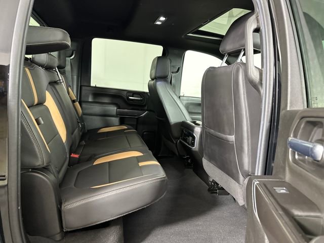 Used 2021 Chevrolet Silverado 2500 LTZ w/ Carhartt Edition image 27