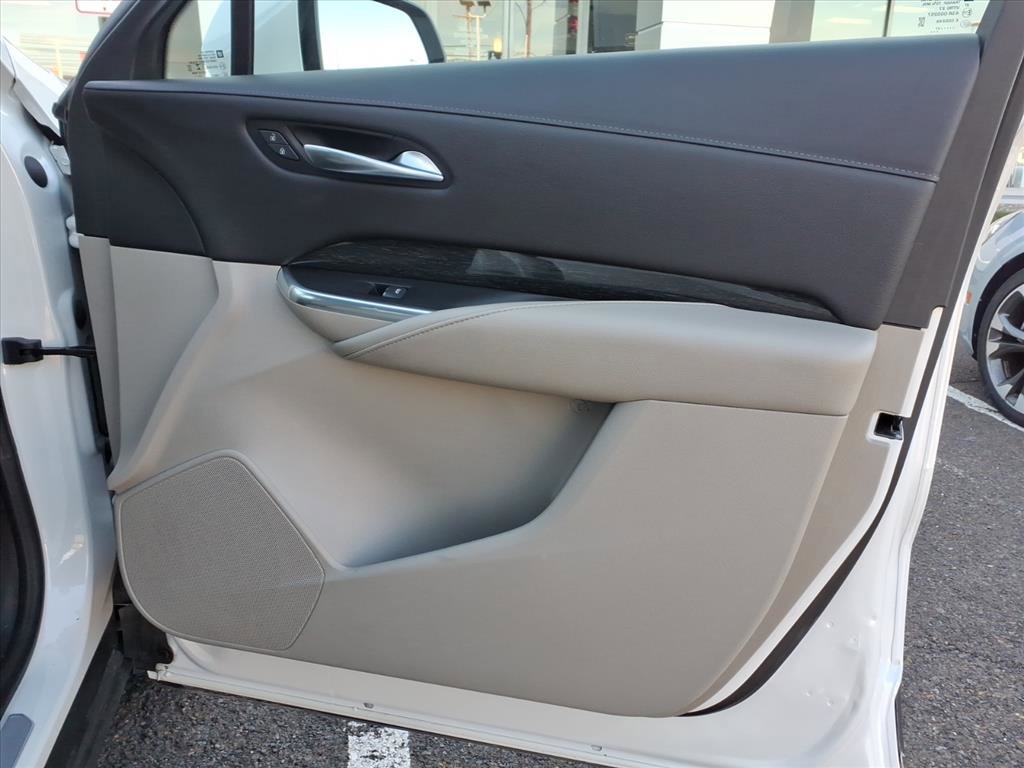 Used 2022 Cadillac XT4 Premium Luxury w/ Cold Weather Package image 12