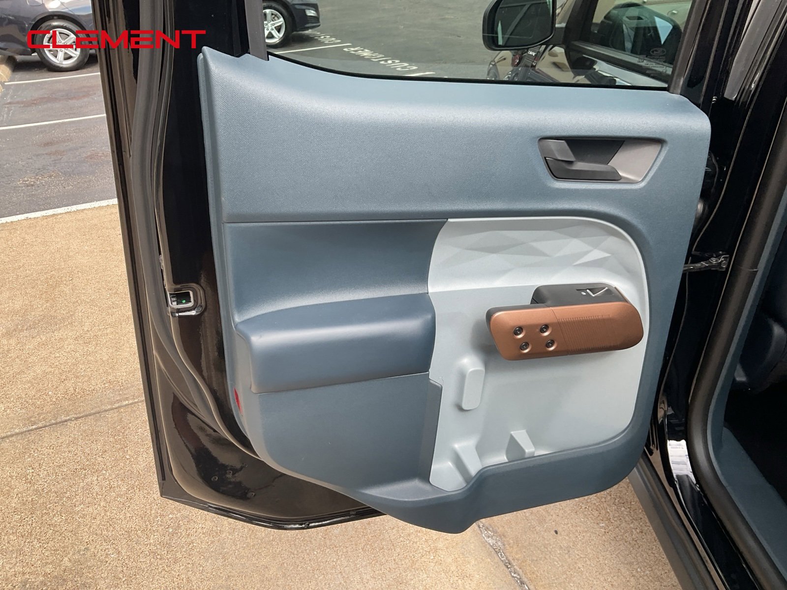 Used 2023 Ford Maverick Lariat w/ Lariat Luxury Package image 47