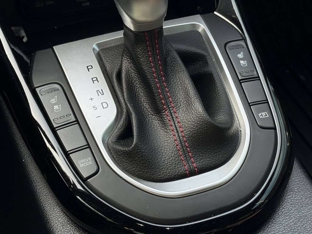 Certified 2022 Kia Forte GT w/ GT2 Package FWD image 10
