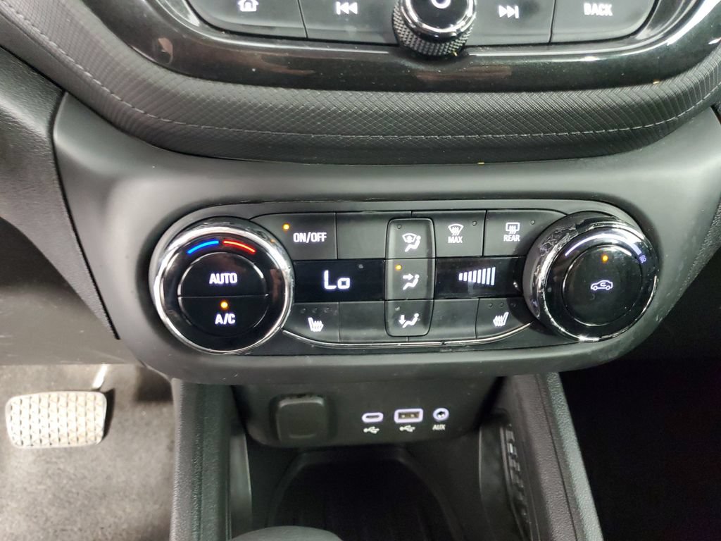 Used 2023 Chevrolet TrailBlazer LT w/ Convenience Package FWD image 19
