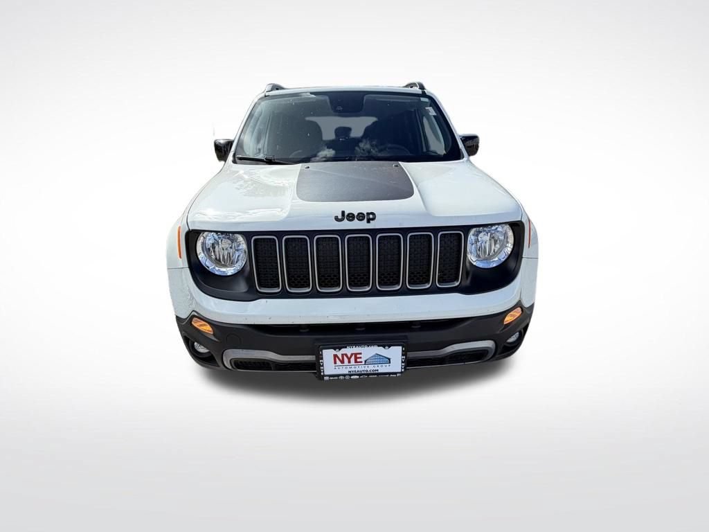 Used 2023 Jeep Renegade Latitude AWD/4WD image 9