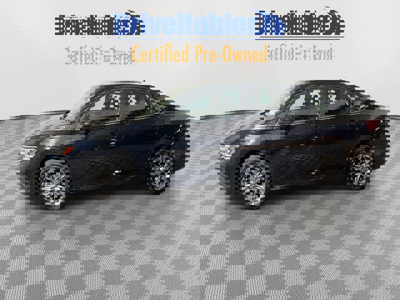 Used 2024 Volkswagen Jetta SE image 2