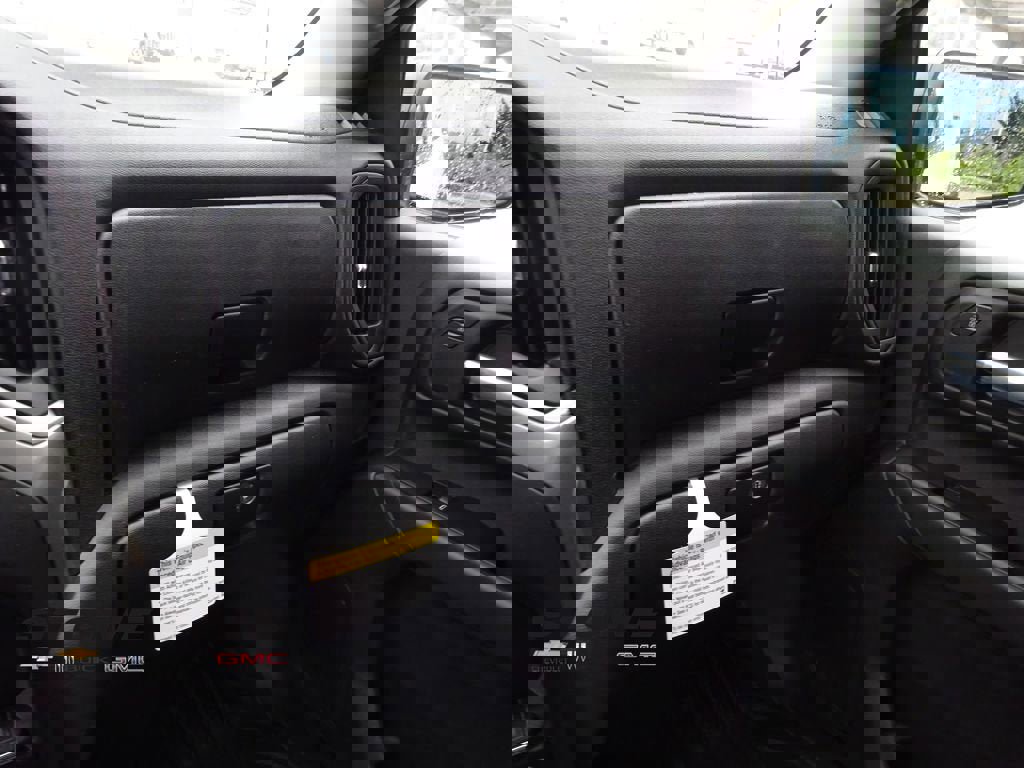 New 2026 GMC Sierra 1500 Pro w/ Pro Value Package image 21