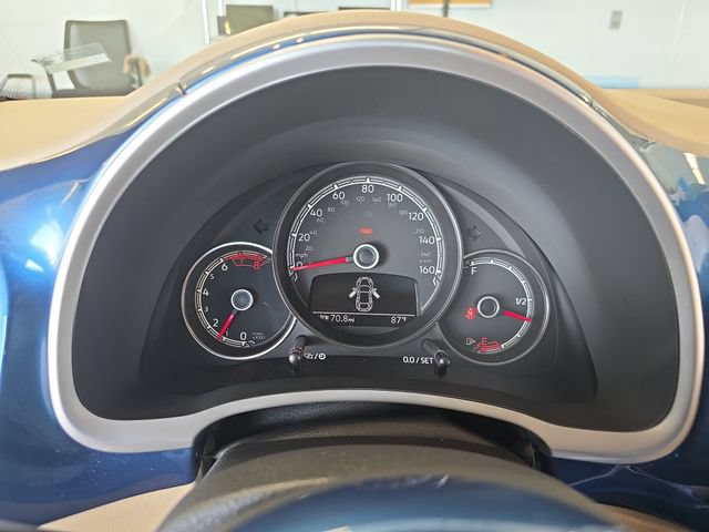 Used 2019 Volkswagen Beetle 2.0T S FWD image 8