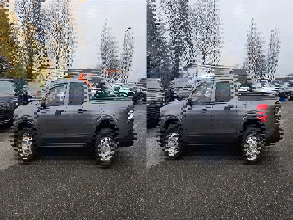 New 2025 Ford Maverick XL w/ 4K Tow Package image 8