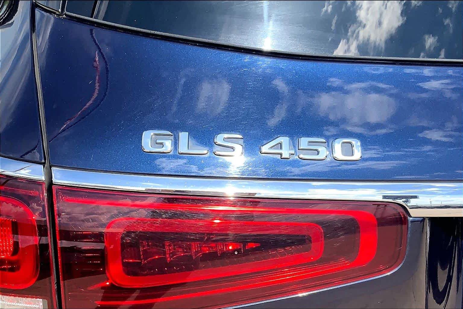 Used 2020 Mercedes-Benz GLS 450 4MATIC image 30