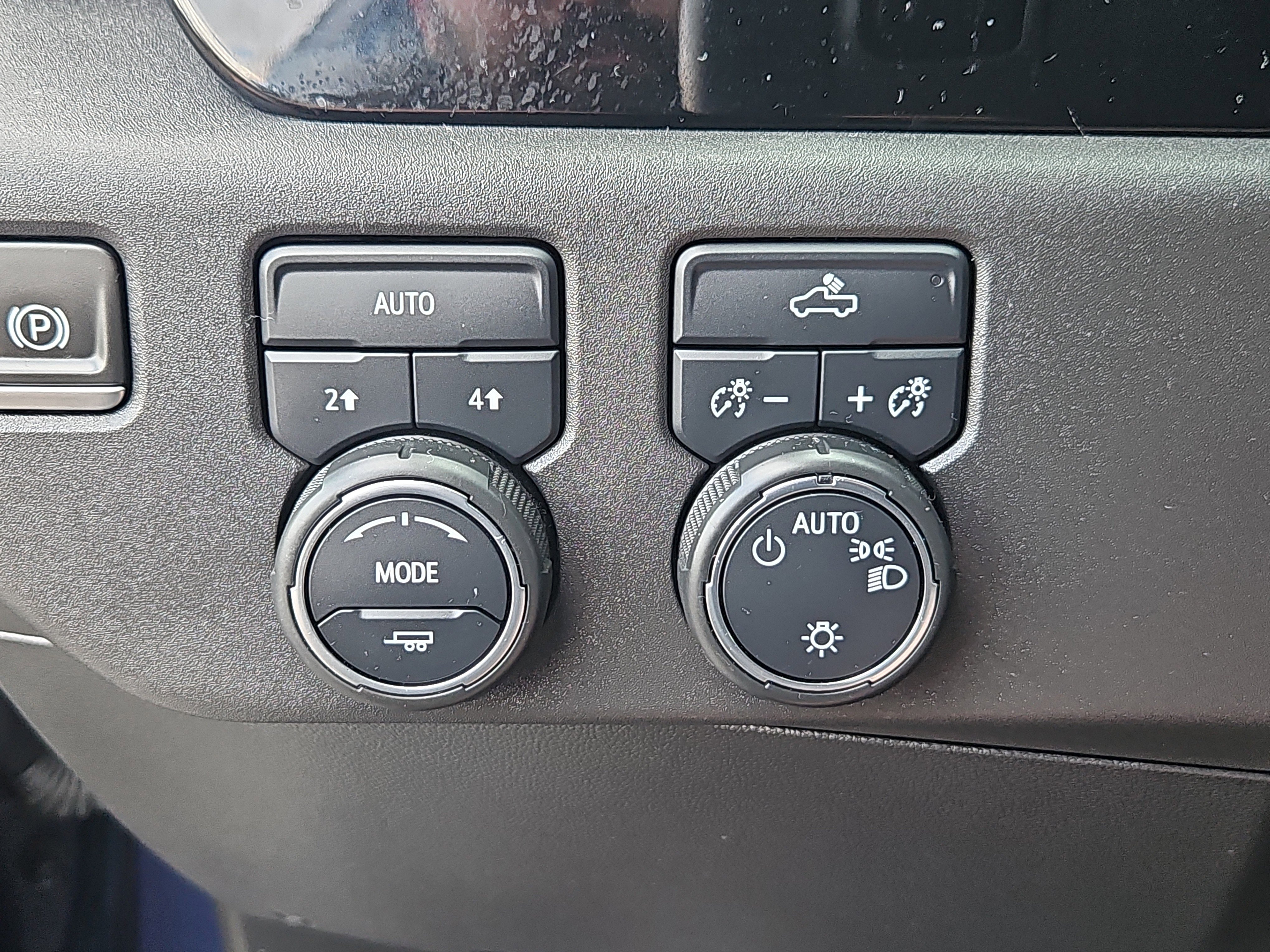 Used 2022 Chevrolet Silverado 1500 LT image 10