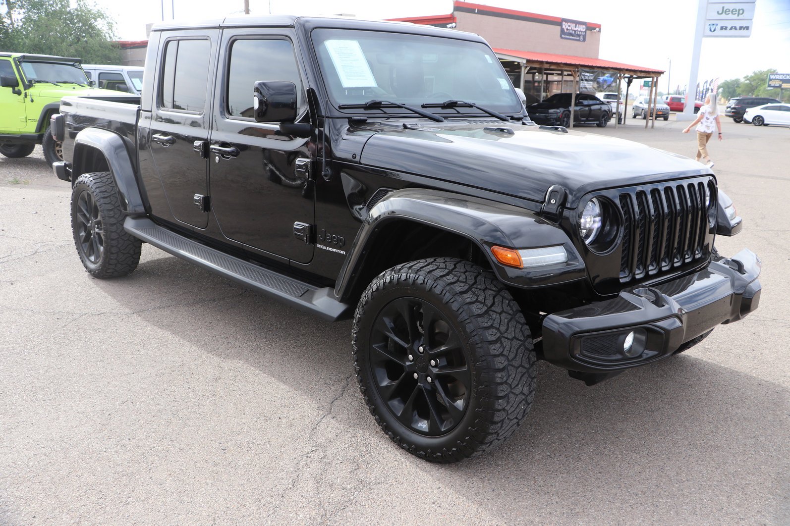 Used 2023 Jeep Gladiator Overland