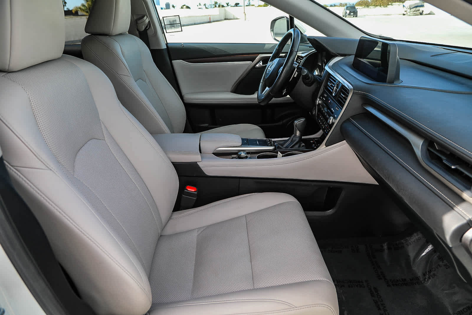 Used 2022 Lexus RX 350 FWD w/ Premium Package image 16