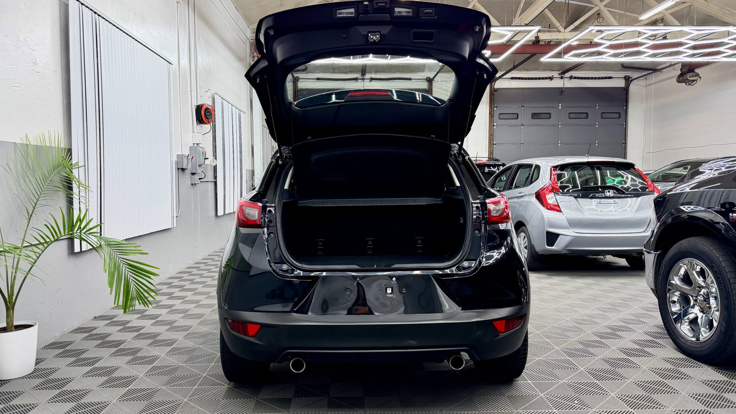 Used 2018 MAZDA CX-3 Touring w/ Preferred Equipment Package image 13