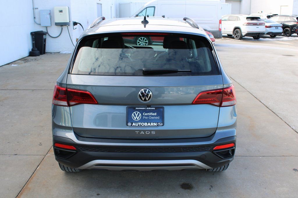 Certified 2024 Volkswagen Taos S image 5