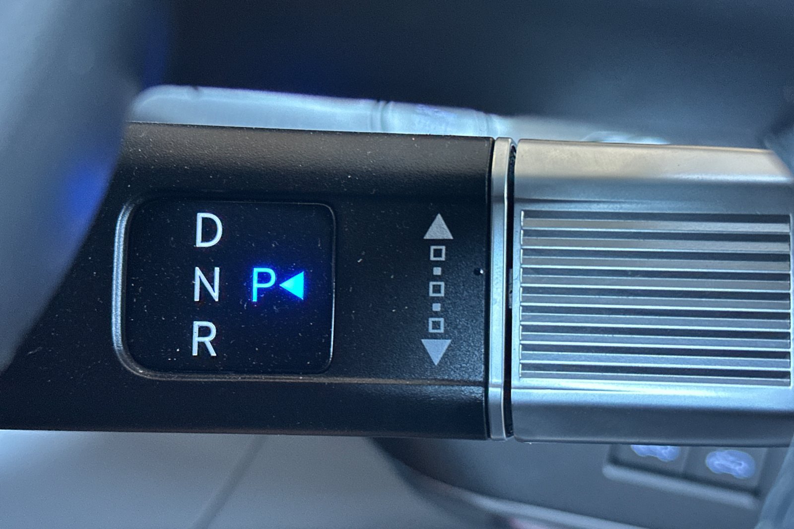 Used 2024 Hyundai Kona Limited FWD image 21
