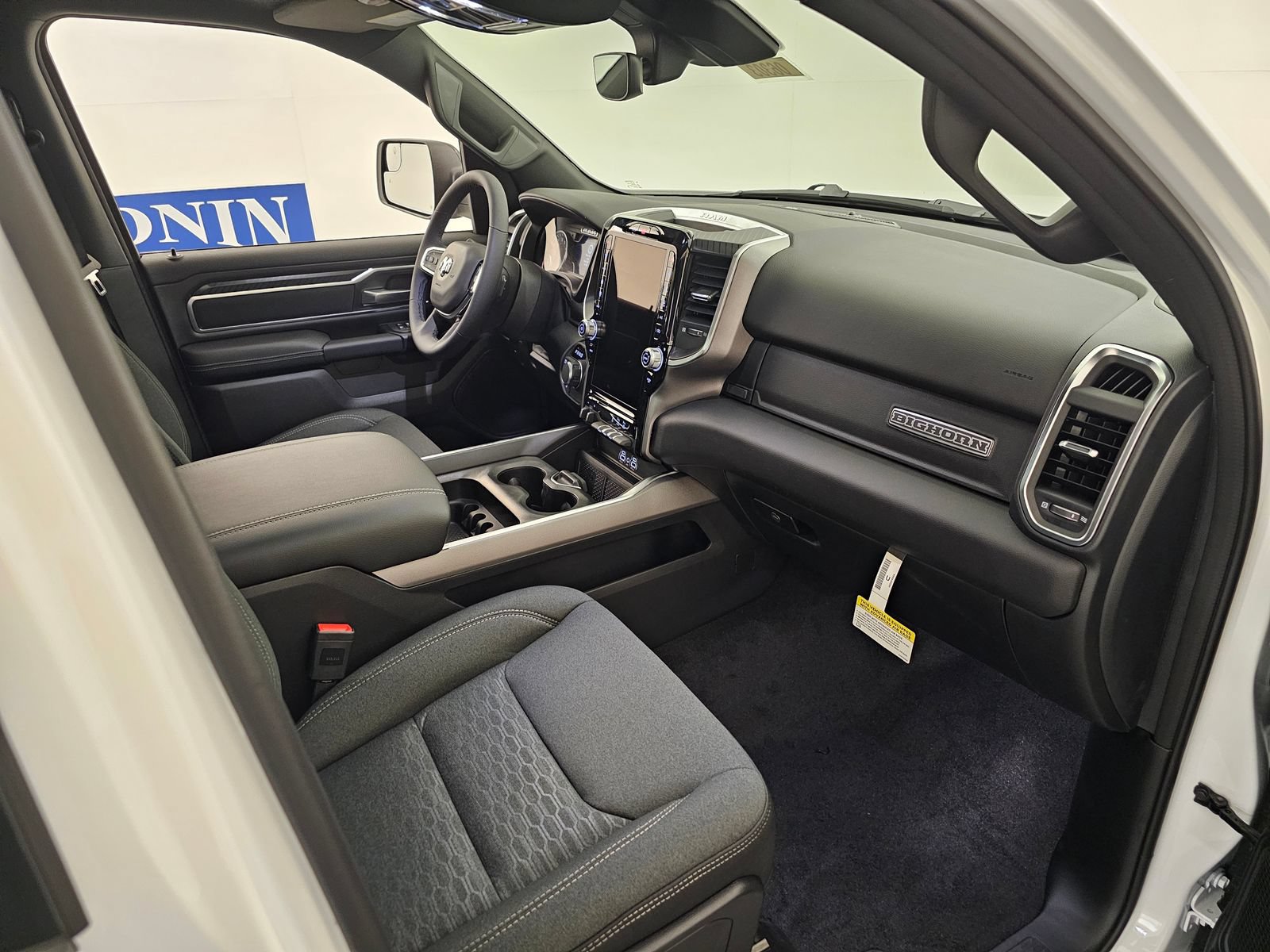 New 2026 RAM 1500 Big Horn AWD/4WD image 31