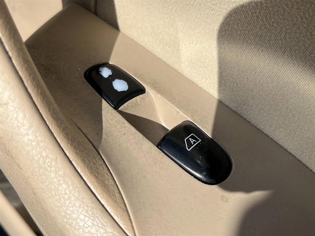 Used 2015 Nissan Altima 2.5 SV w/ Convenience Package image 9