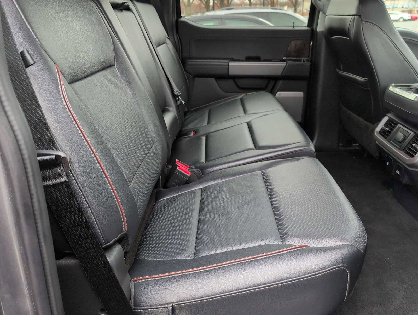 Used 2023 Ford F150 Lariat image 19