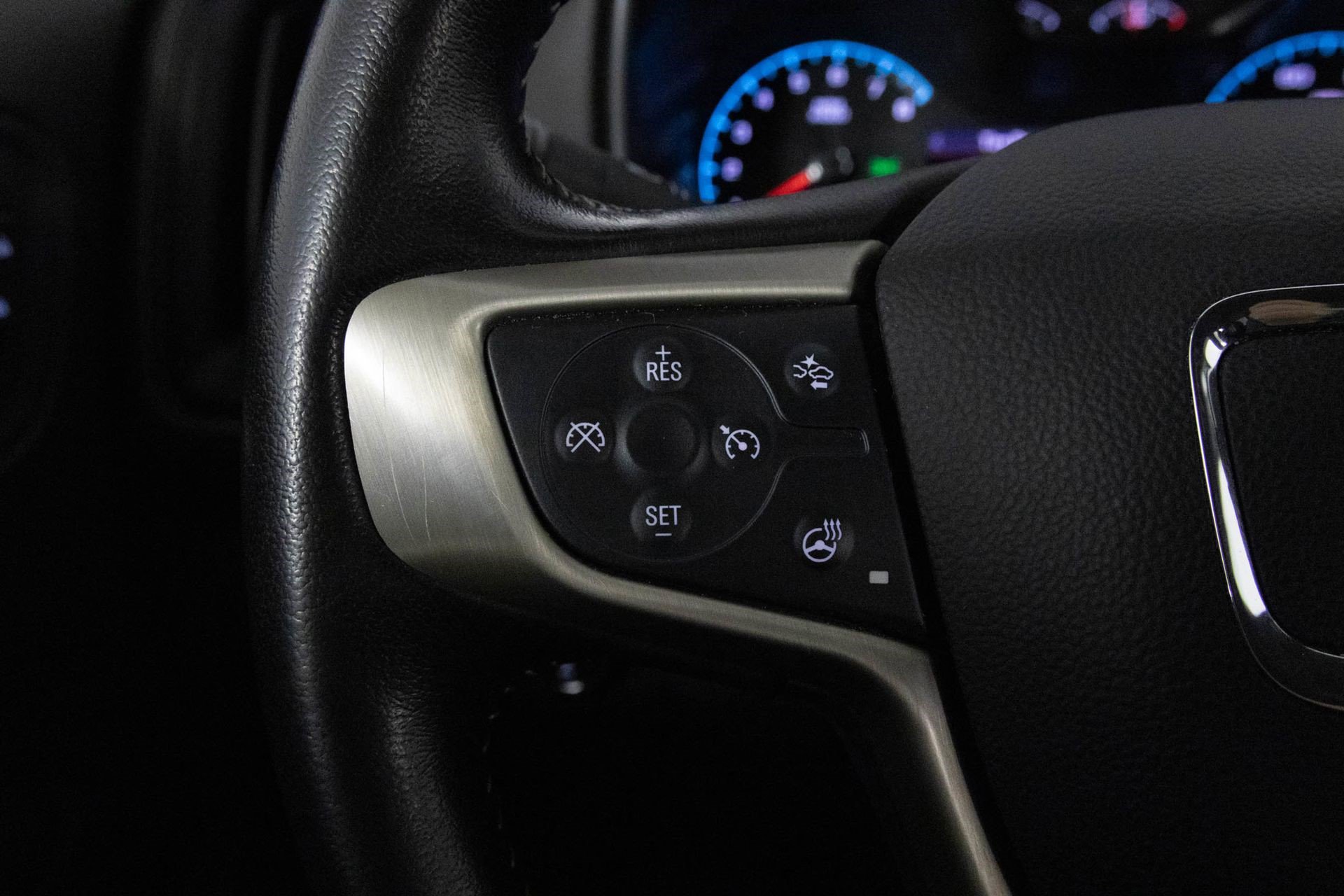 Certified 2022 GMC Canyon Denali image 26