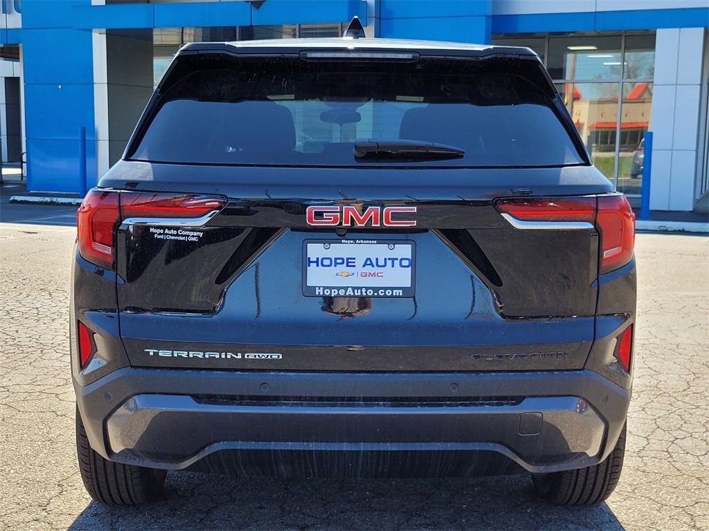 New 2025 GMC Terrain Elevation image 4