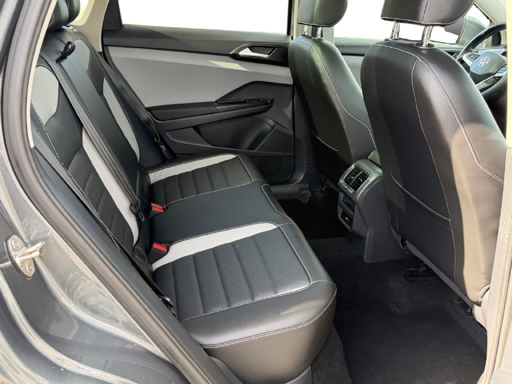 Used 2023 Volkswagen Taos SEL AWD/4WD image 9