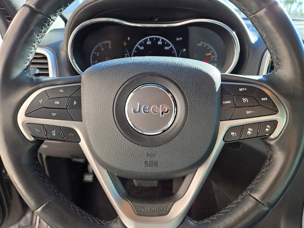 Used 2018 Jeep Grand Cherokee Limited image 23