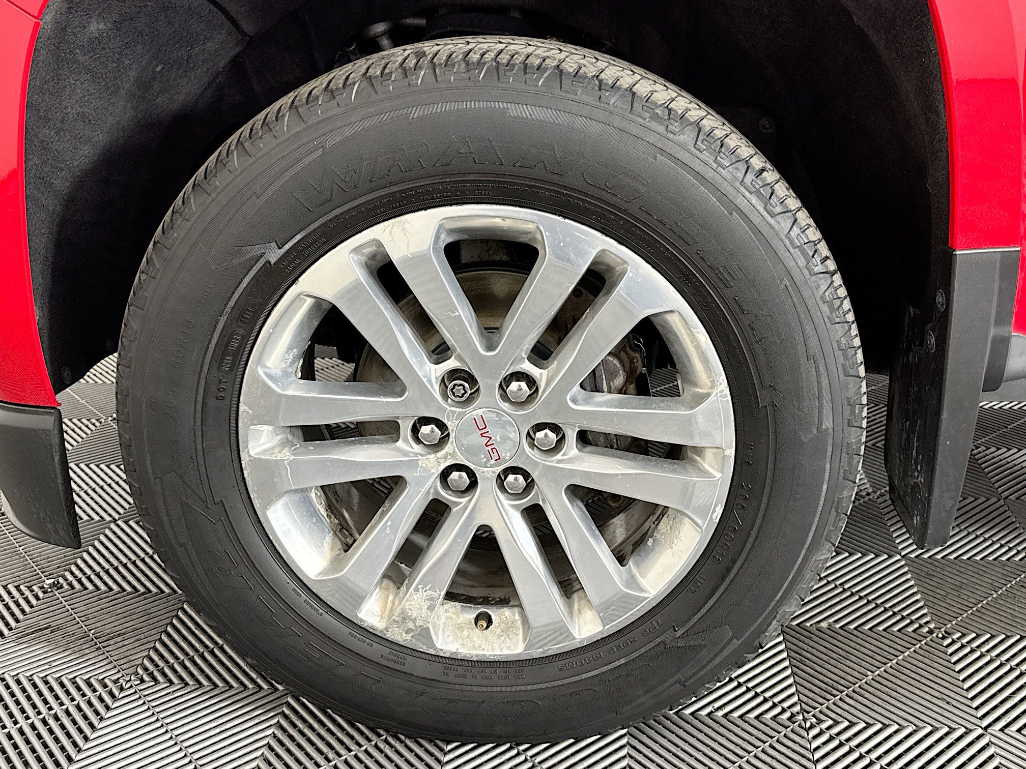 Used 2018 GMC Canyon SLT image 36