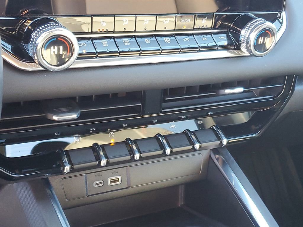 Used 2023 GMC Canyon Elevation w/ Elevation Premium Package image 20