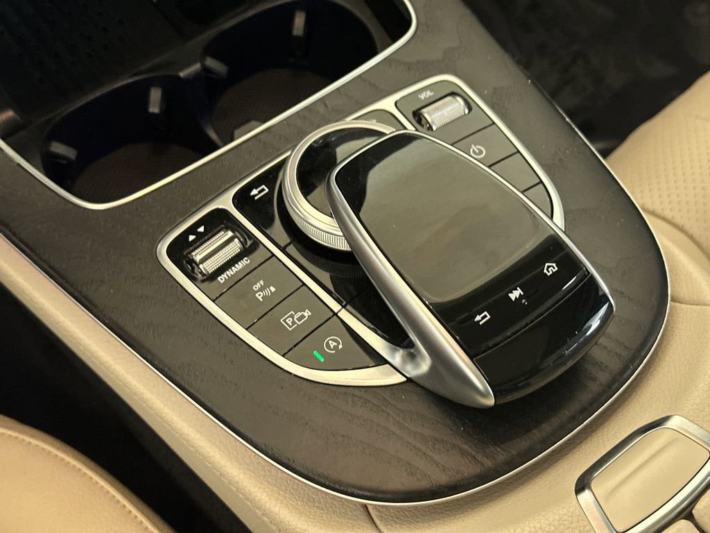 Certified 2020 Mercedes-Benz E 350 Sedan image 33