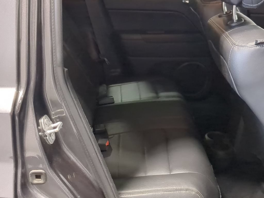 Used 2017 Jeep Patriot High Altitude FWD image 27