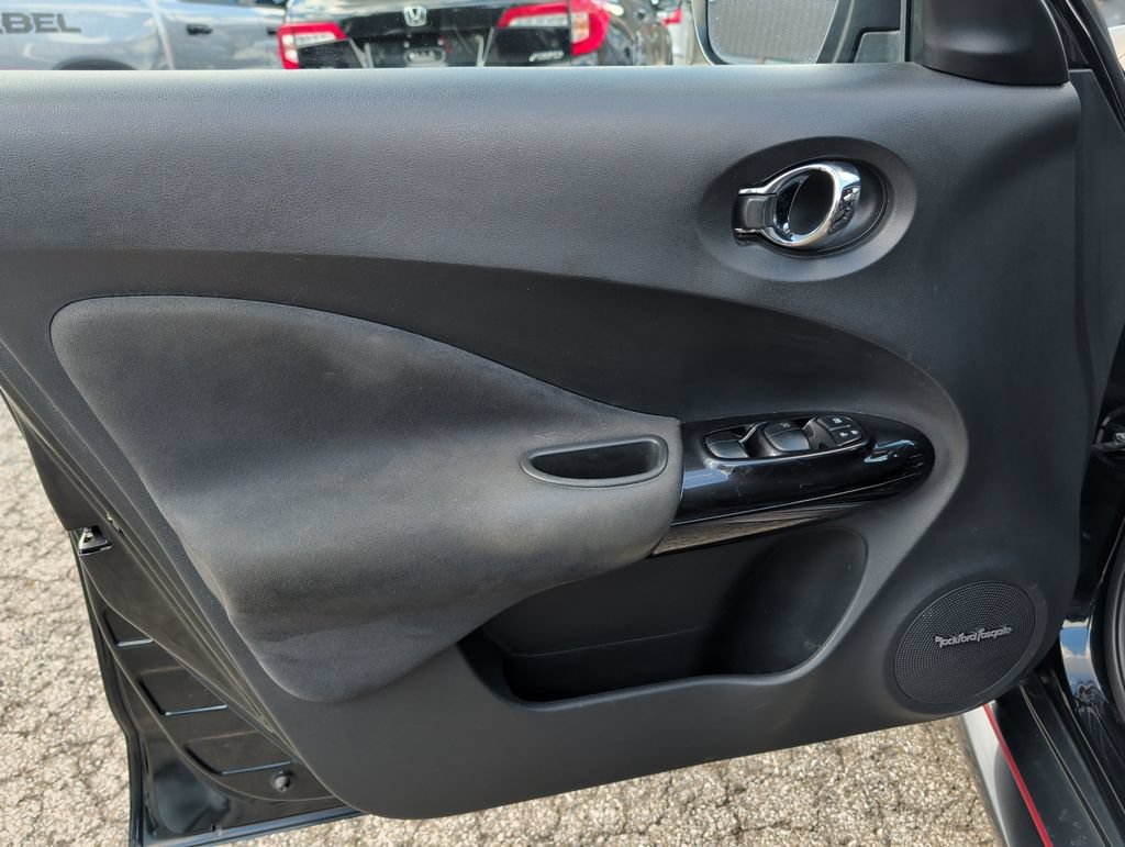 Used 2015 Nissan Juke NISMO AWD/4WD image 12