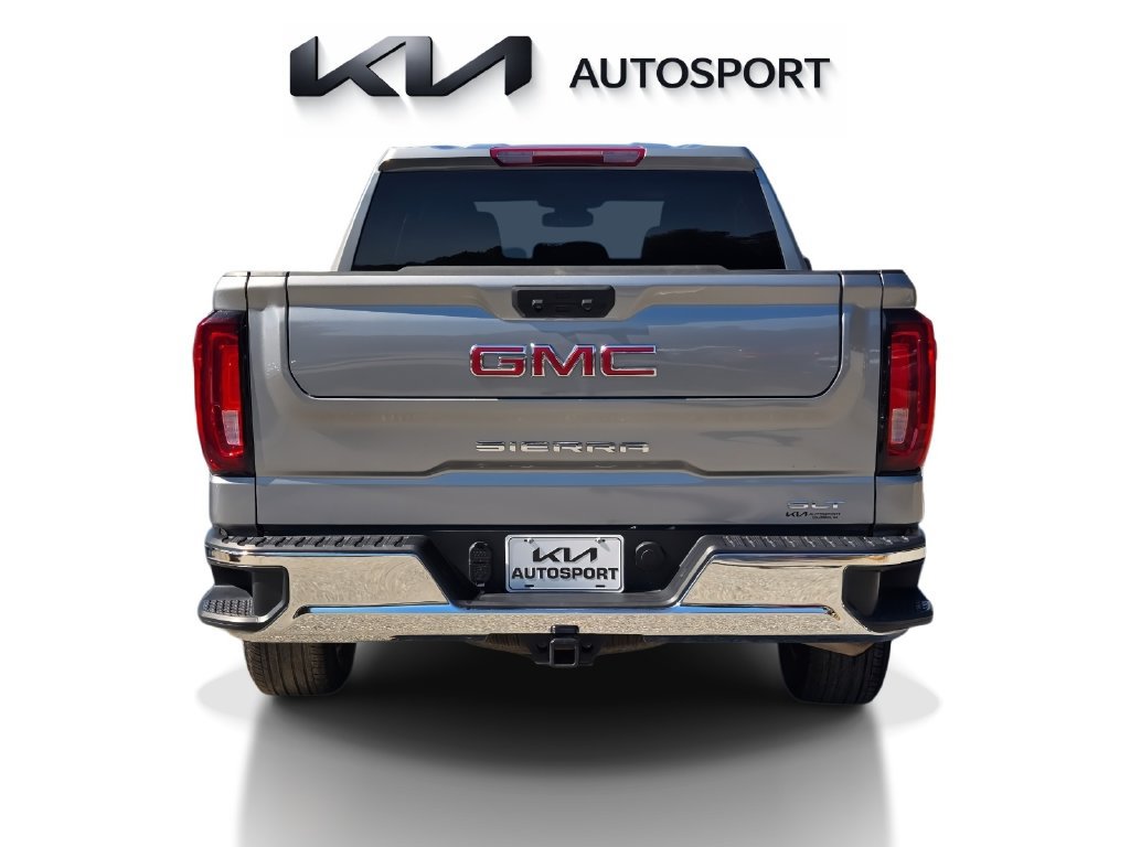 Used 2025 GMC Sierra 1500 SLT AWD/4WD image 9