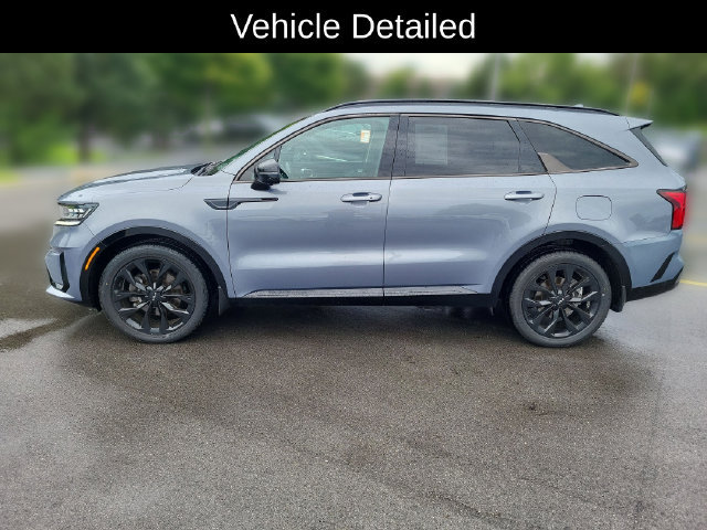 Certified 2022 Kia Sorento SX FWD image 3