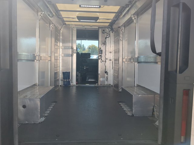 Used 2024 Chevrolet Brightdrop 600 w/ Commercial Equipment Package AWD/4WD image 6