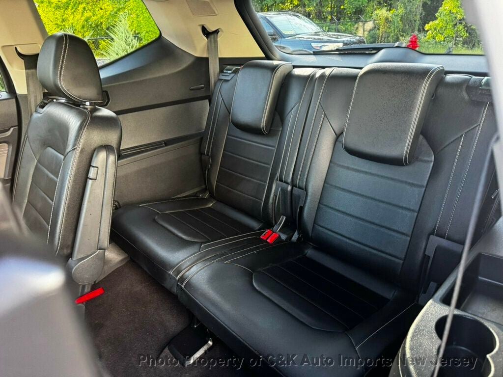 Used 2022 Volkswagen Atlas SEL Premium AWD/4WD image 26