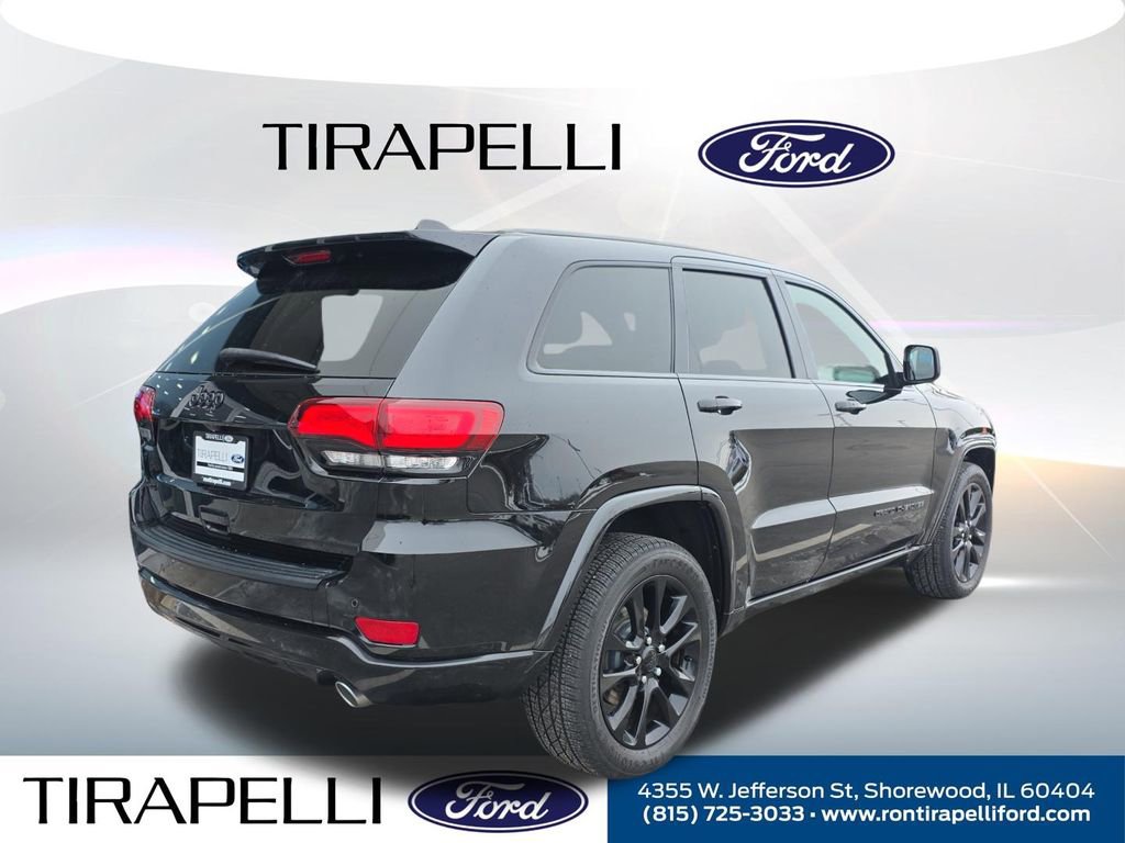 Used 2018 Jeep Grand Cherokee Altitude image 8