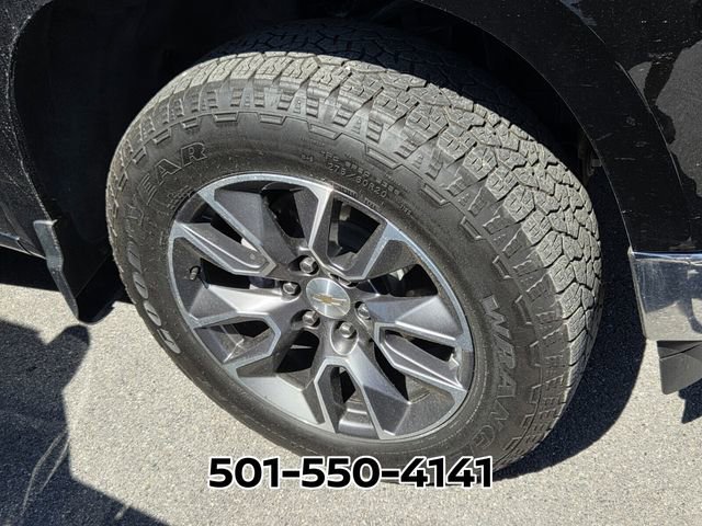 Used 2023 Chevrolet Silverado 1500 LT AWD/4WD image 4