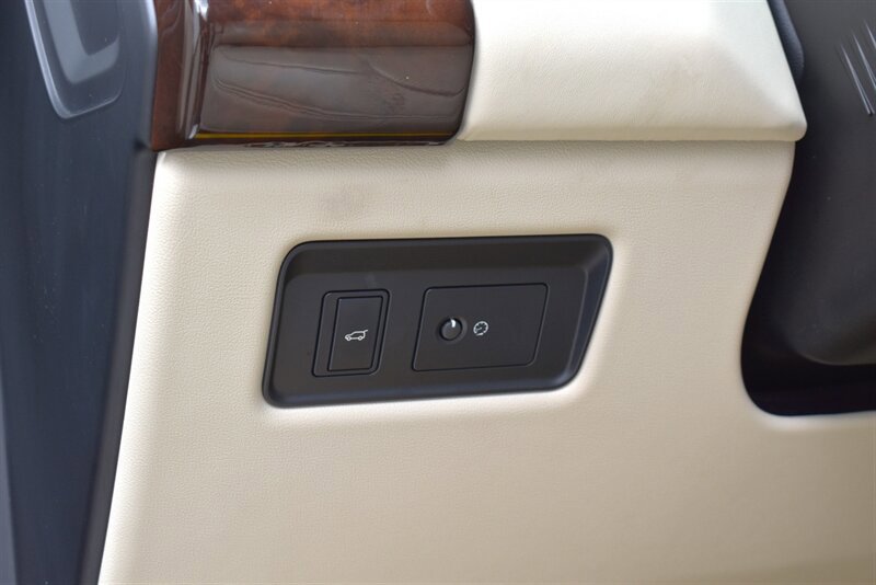 Used 2021 Land Rover Range Rover Westminster Edition AWD/4WD image 18