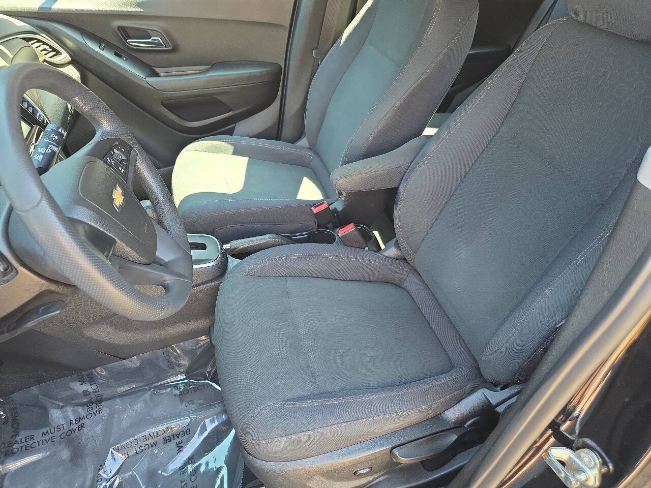 Used 2017 Chevrolet Trax LS FWD image 11