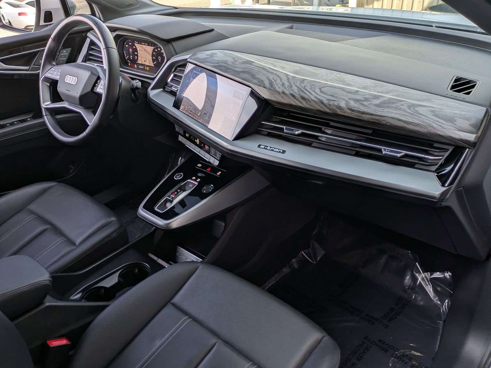 Used 2023 Audi Q4 e-tron Premium Plus w/ Premium Plus image 20