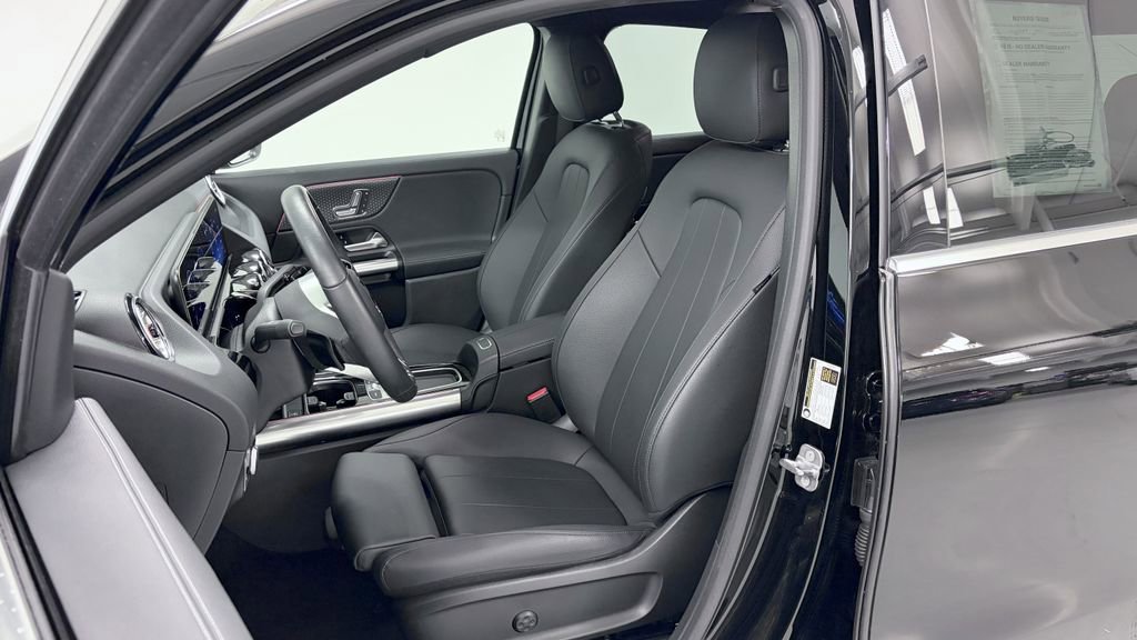 Certified 2025 Mercedes-Benz GLA 250 4MATIC image 13