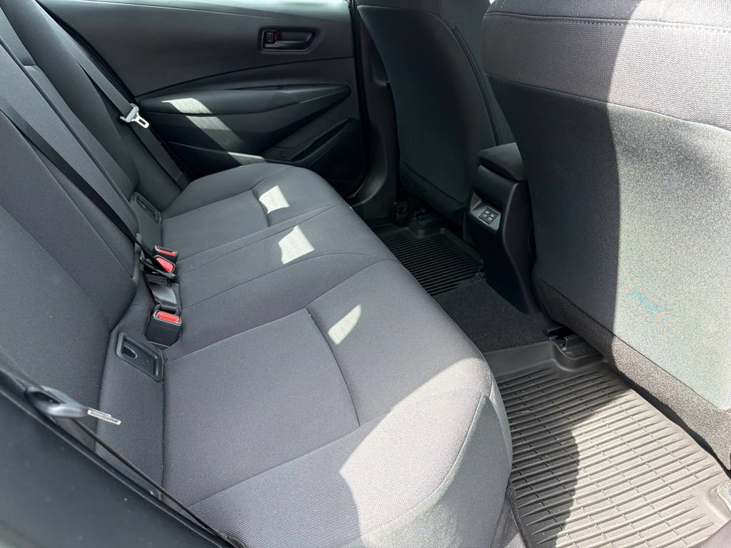Used 2026 Toyota Corolla LE FWD image 18