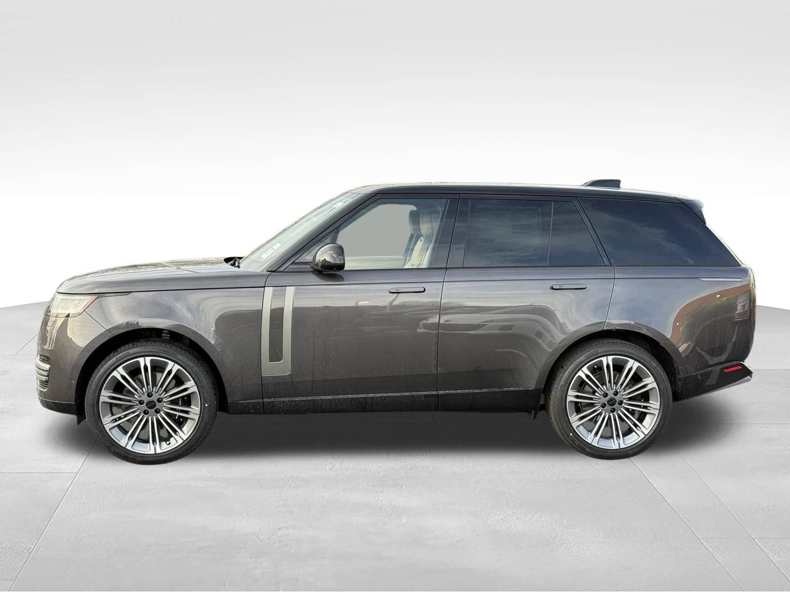 New 2026 Land Rover Range Rover SE AWD/4WD image 2