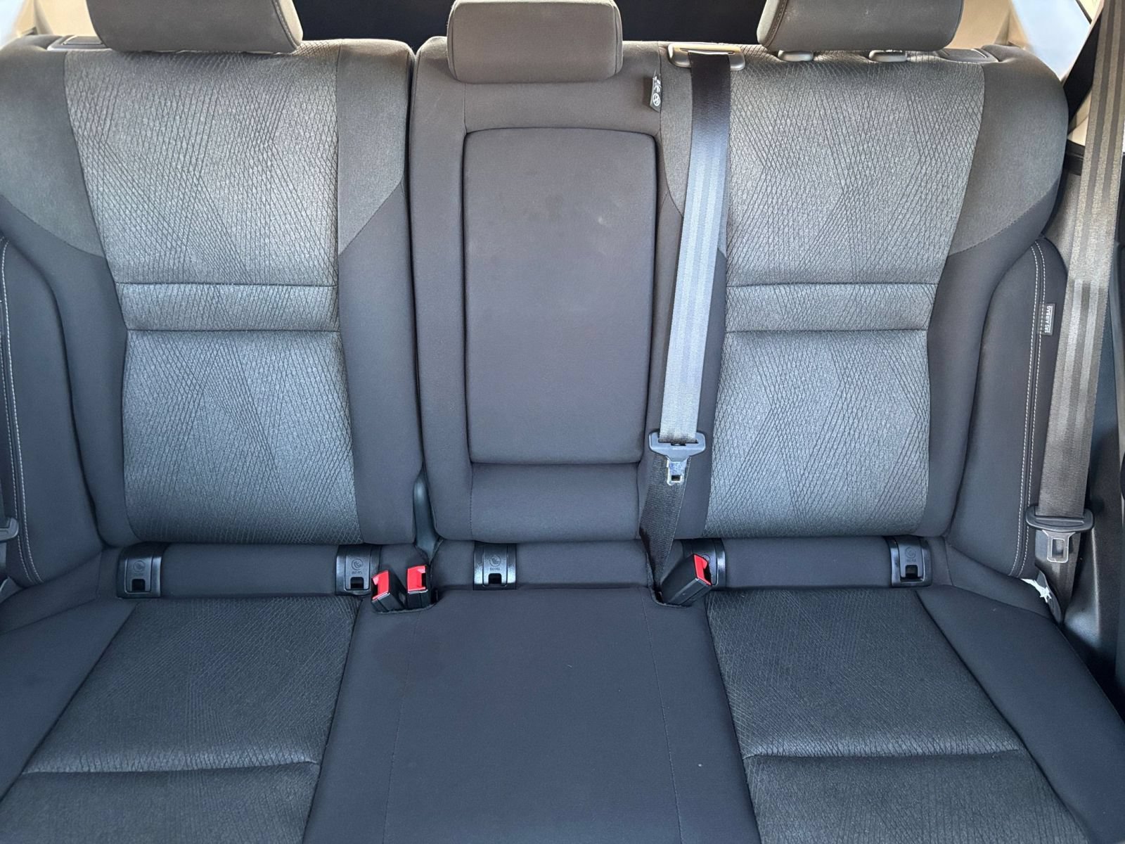 Used 2025 Nissan Rogue SV FWD image 39