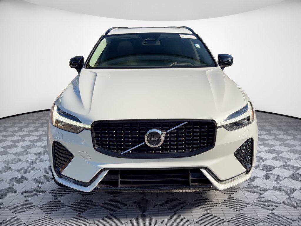 Used 2024 Volvo XC60 B5 Ultimate AWD/4WD image 6