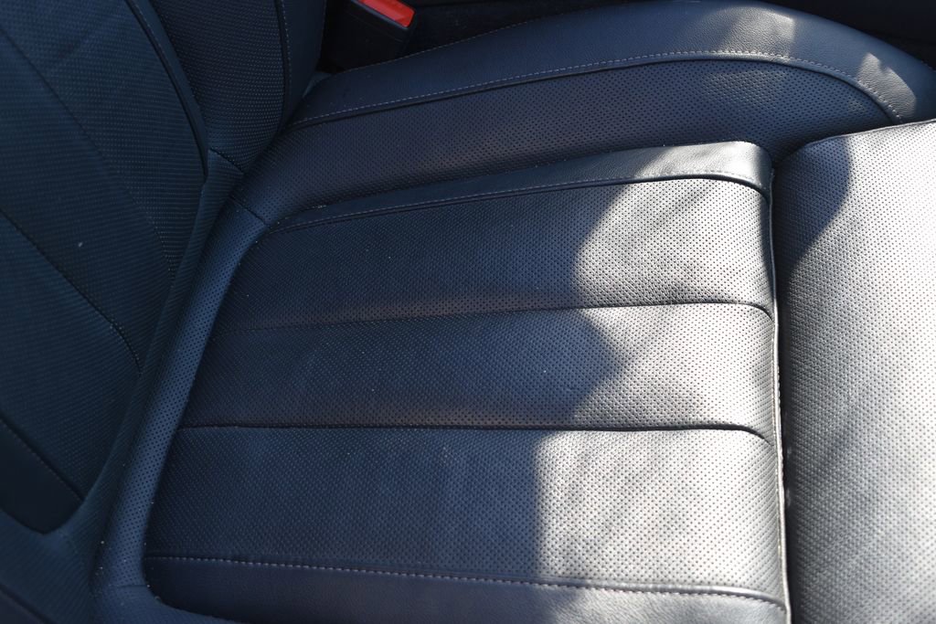 Used 2021 BMW X7 xDrive40i w/ Premium Package AWD/4WD image 22