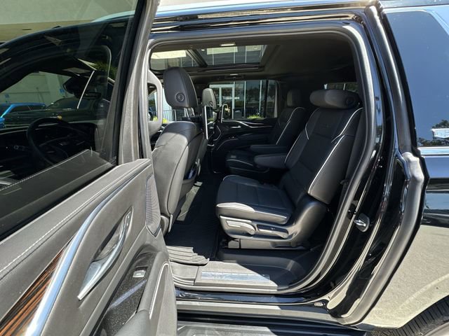 Certified 2023 Cadillac Escalade ESV Premium Luxury RWD image 30