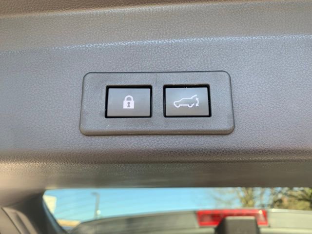 Used 2023 Subaru Ascent Touring AWD/4WD image 6