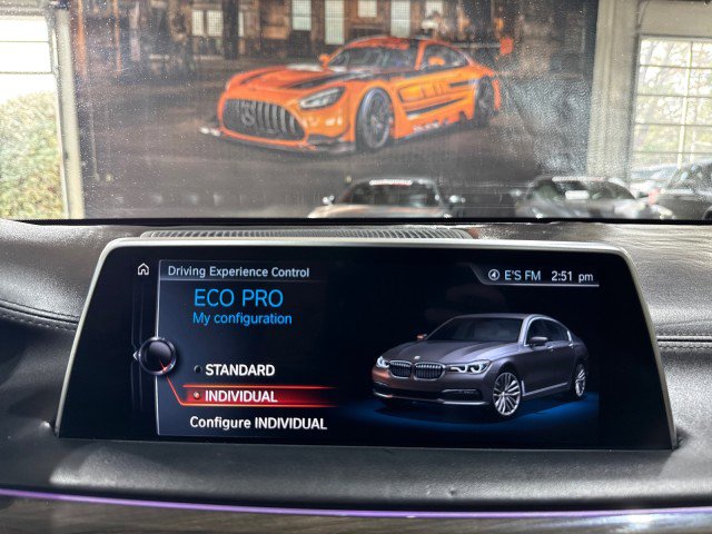 Used 2016 BMW 750i xDrive AWD/4WD image 88