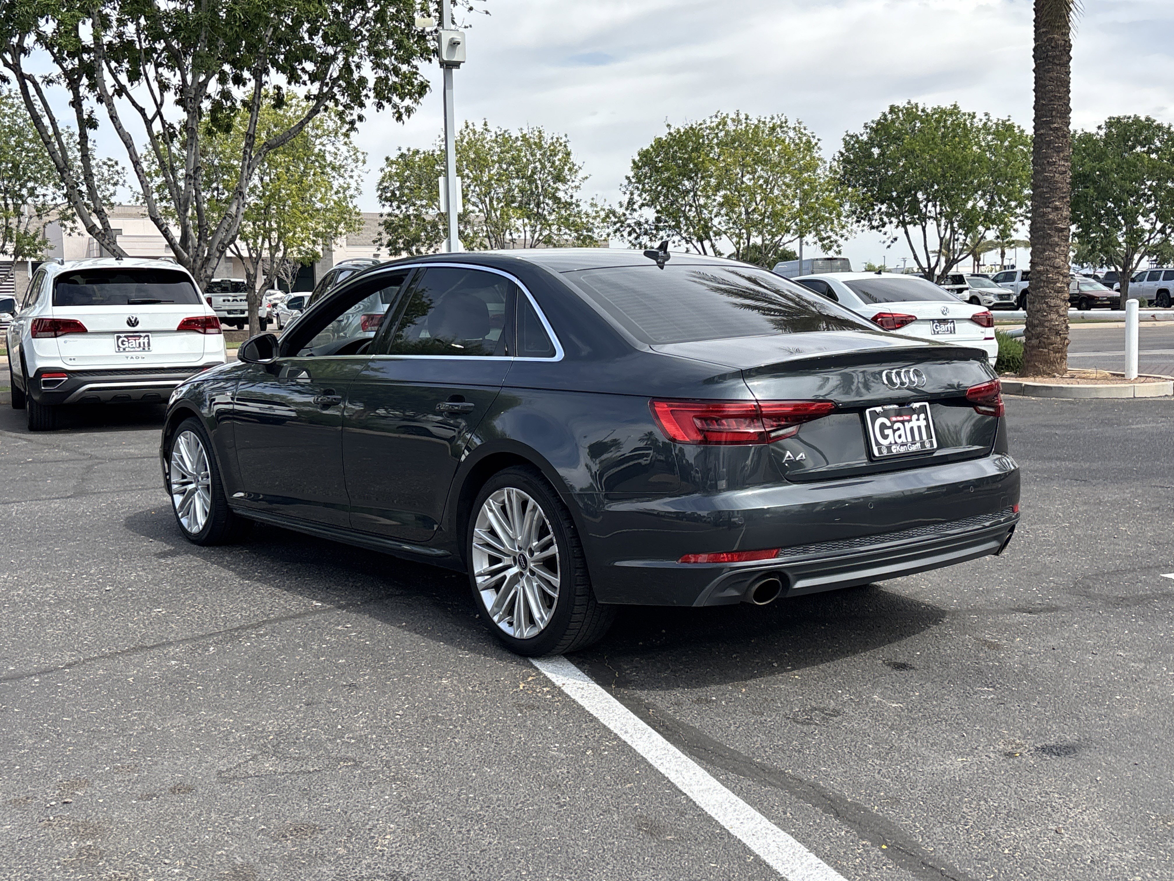 Used 2017 Audi A4 2.0T Prestige w/ Prestige Package image 3
